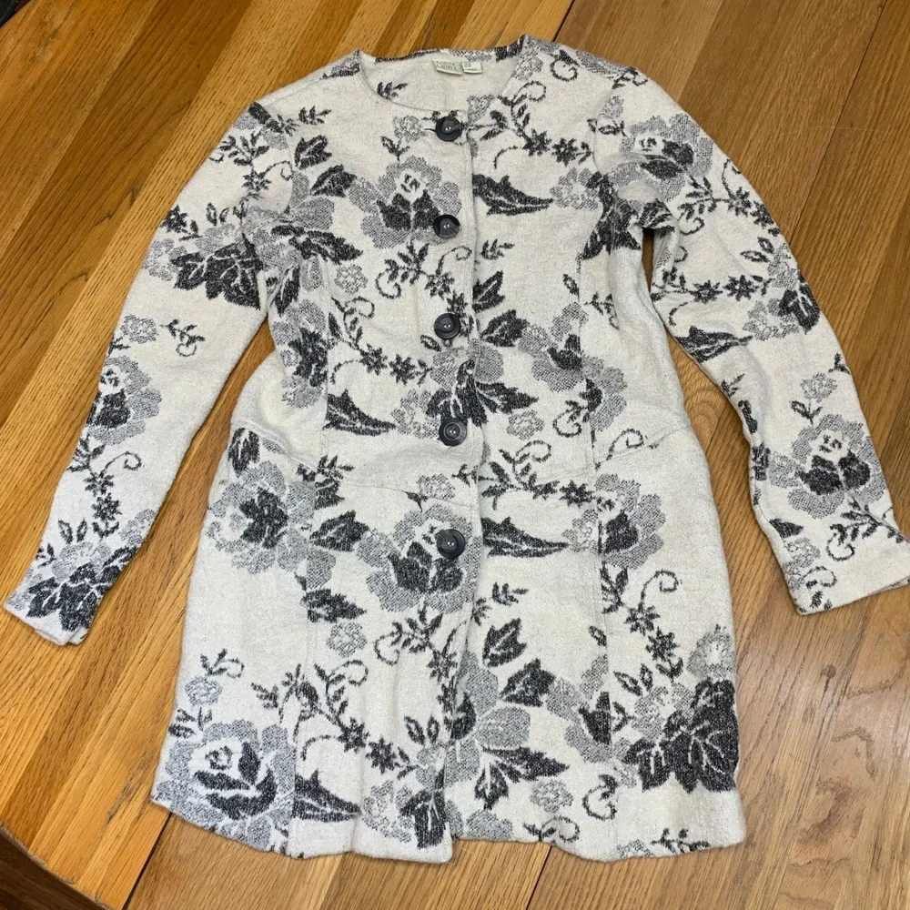 Lucy & Laurel Wool Blend Floral Jacquard Longline Cardigan Sweater Black White M